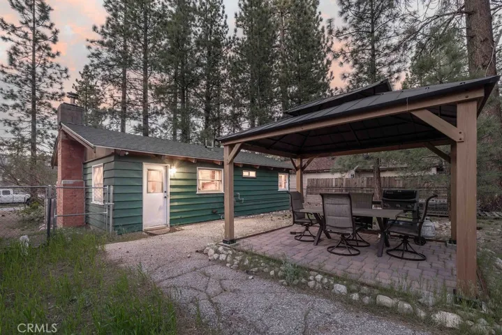 308 W Mojave Boulevard, Big Bear City, California 92314