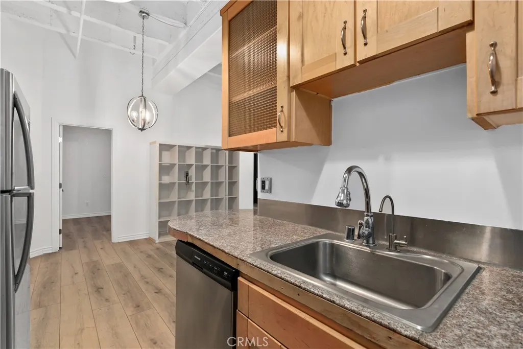 312 W 5th Street 507, Los Angeles, California 90013 home-pic-6