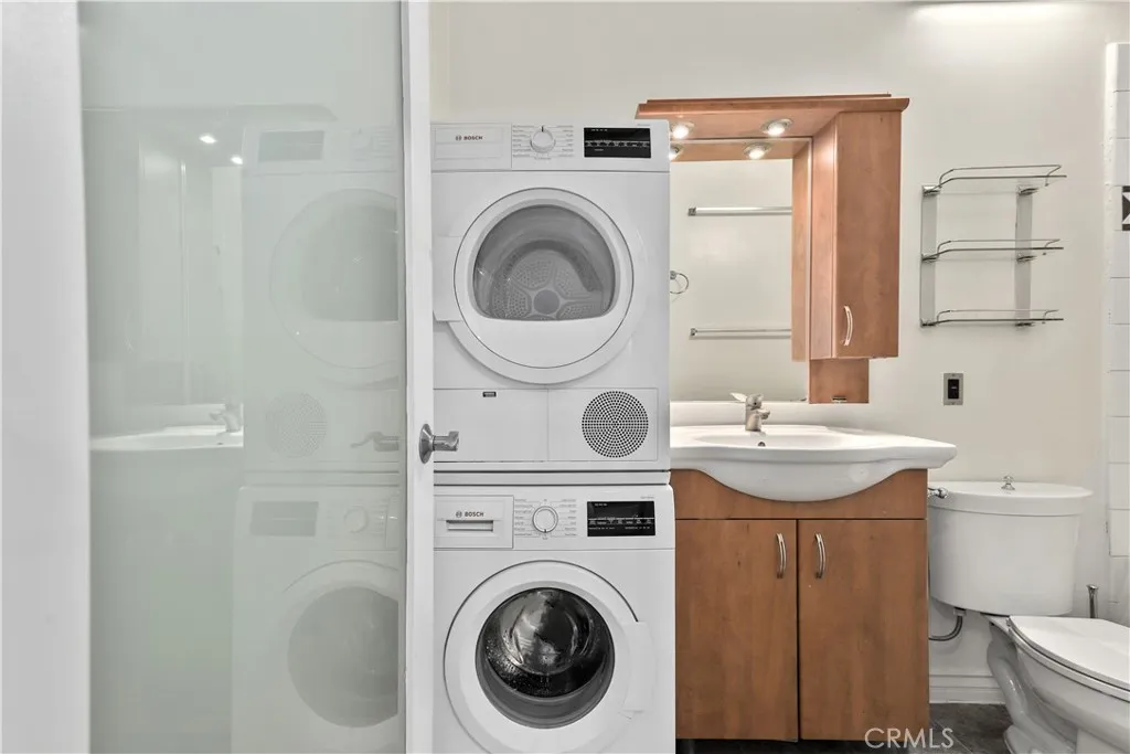 312 W 5th Street 507, Los Angeles, California 90013 home-pic-16