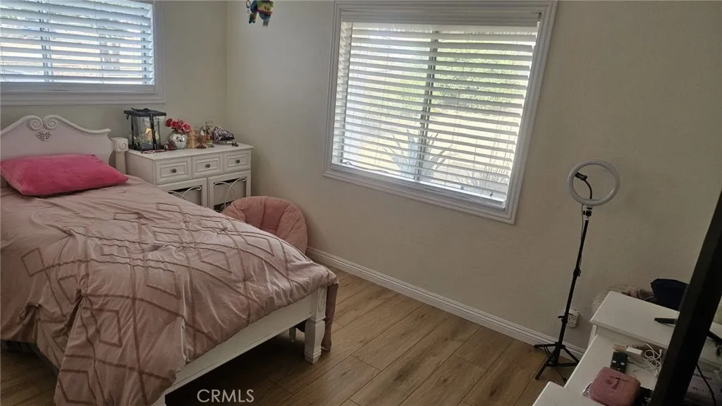 10671 Pinon, Hesperia, California 92345 home-pic-7