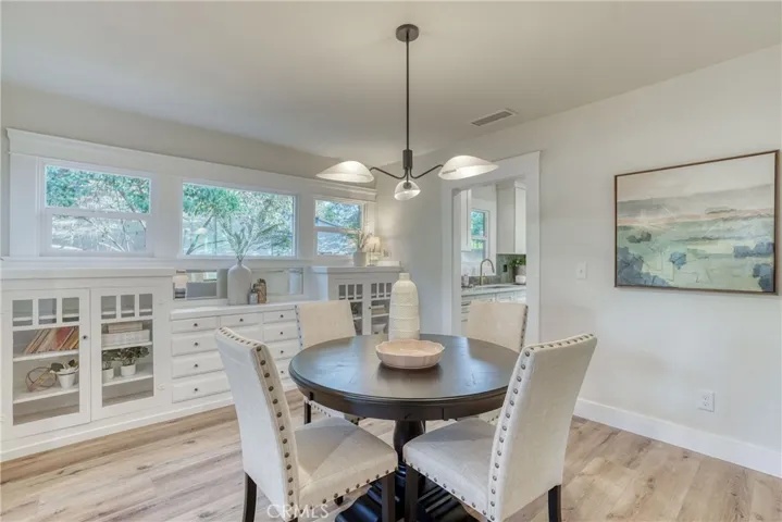 1819 N Vagedes Avenue, Fresno, California 93705
