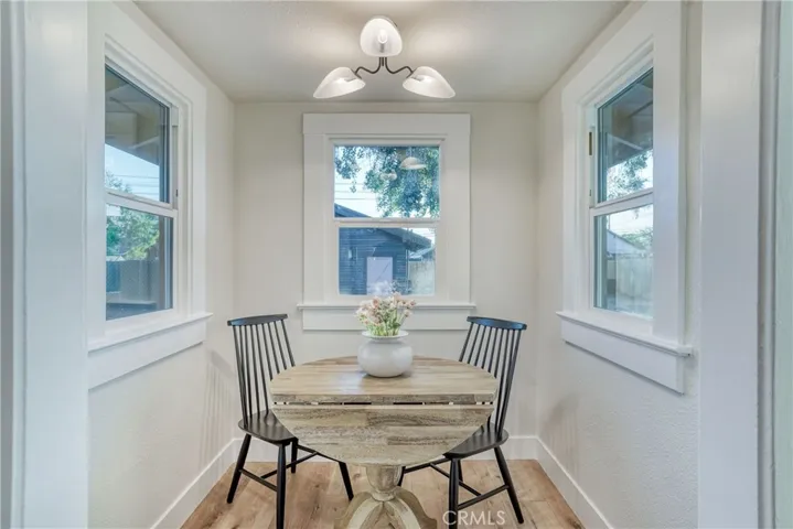 1819 N Vagedes Avenue, Fresno, California 93705