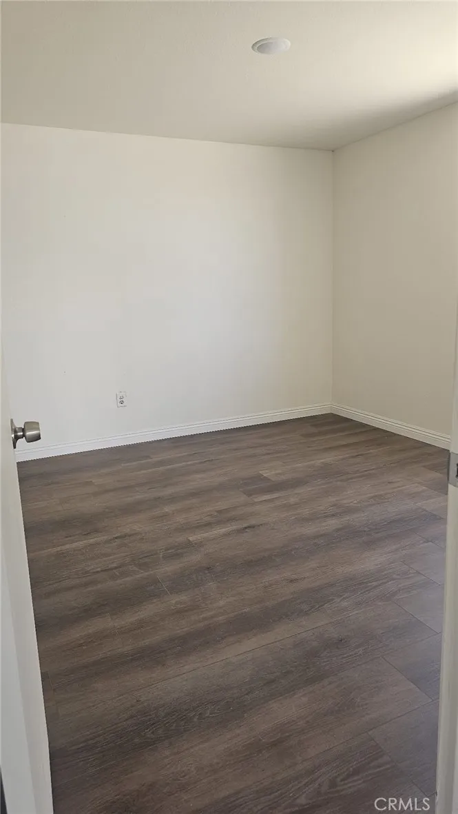 2910 Silver Ridge Drive, Pinon Hills, California 92372 home-pic-12