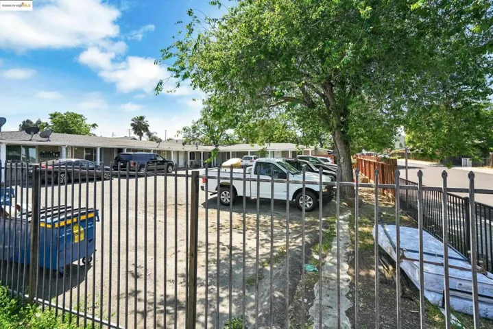 41 Solano Ave, Bay Point, California 94565
