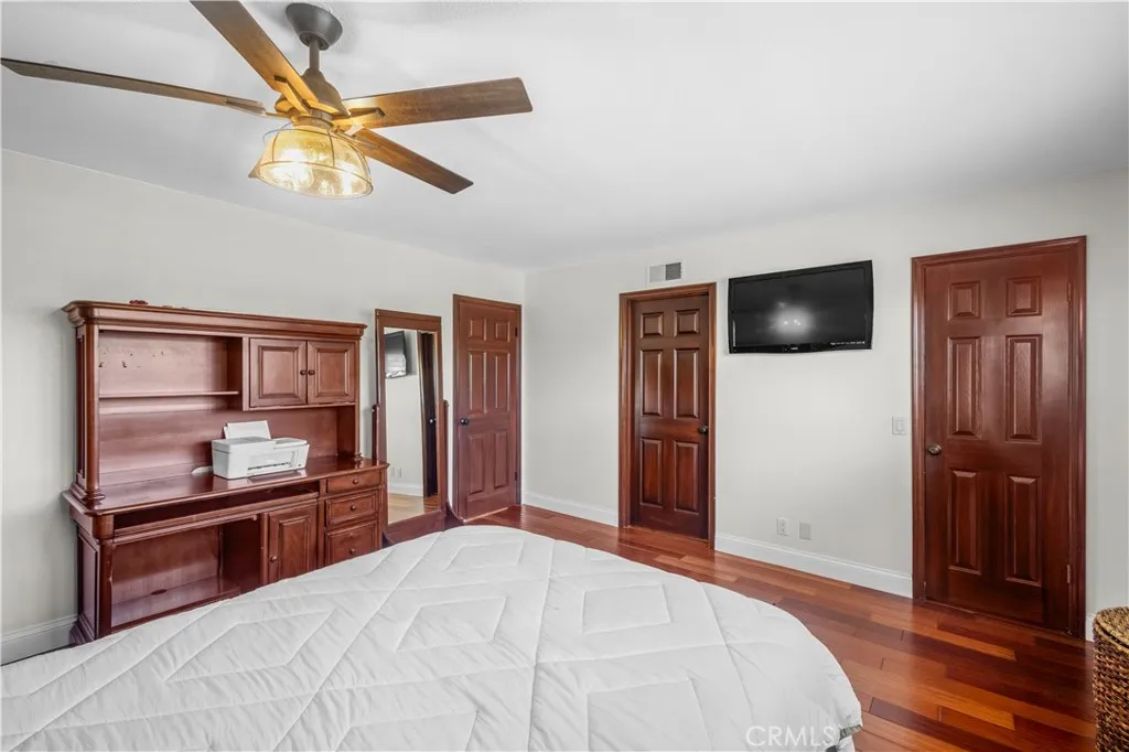 8492 Spring Circle, Huntington Beach, California 92646 home-pic-30