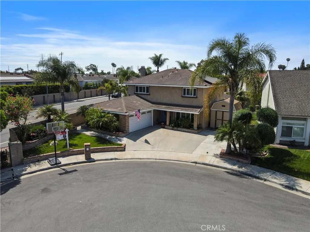 8492 Spring Circle, Huntington Beach, California 92646 home-pic-0