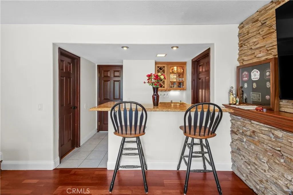 8492 Spring Circle, Huntington Beach, California 92646 home-pic-14