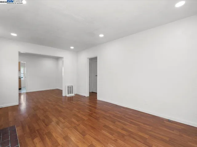 2637 Inyo Ave, Oakland, California 94601