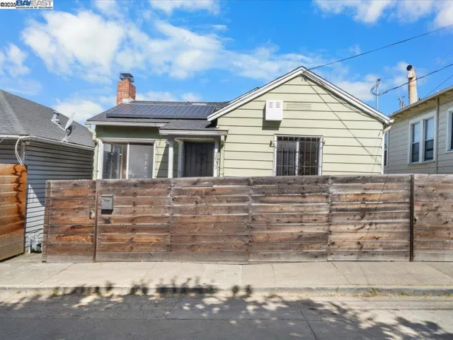 2637 Inyo Ave, Oakland, California 94601