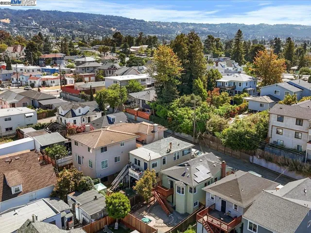 2637 Inyo Ave, Oakland, California 94601