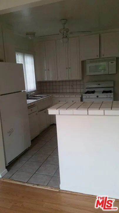 827 Bay Street 2, Santa Monica, California 90405 home-pic-10