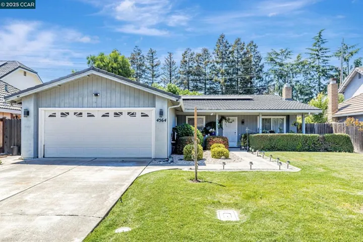 4564 Winding River Cir, Stockton, California 95219