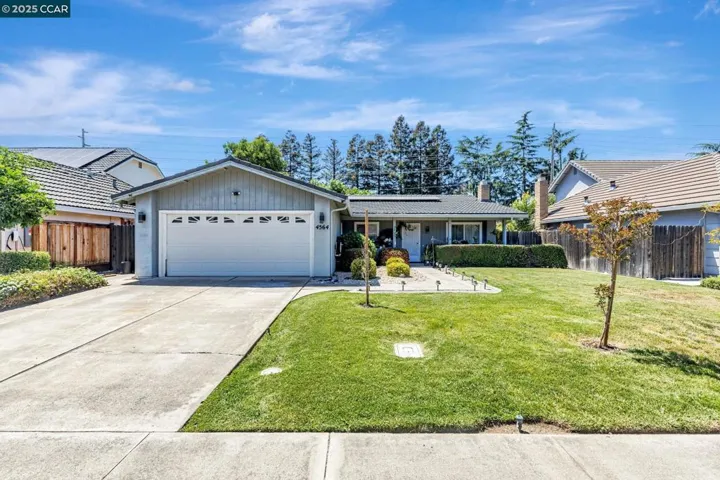 4564 Winding River Cir, Stockton, California 95219