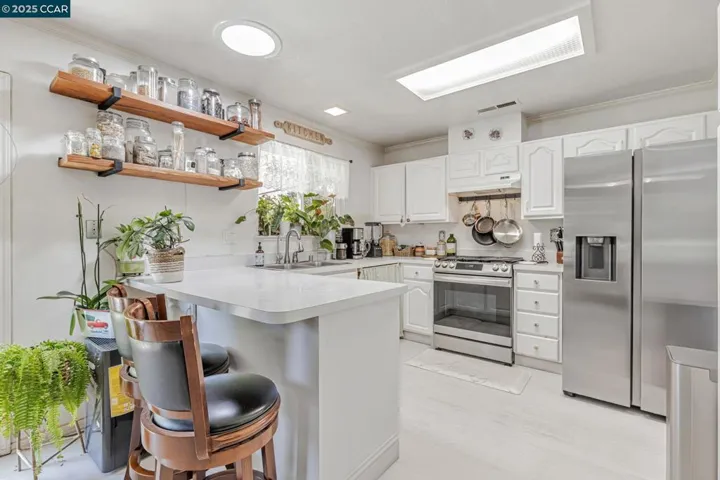 4564 Winding River Cir, Stockton, California 95219