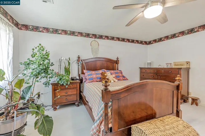 4564 Winding River Cir, Stockton, California 95219