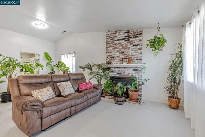 4564 Winding River Cir, Stockton, California 95219