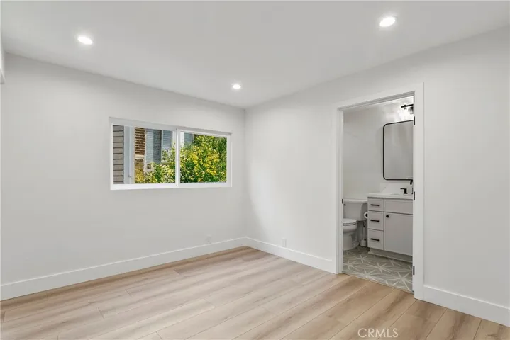 913 E Balboa Blvd, Newport Beach, California 92661