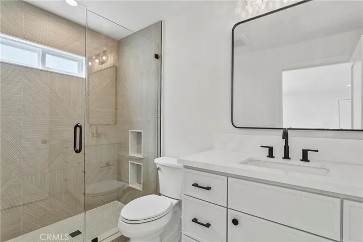 913 E Balboa Blvd, Newport Beach, California 92661