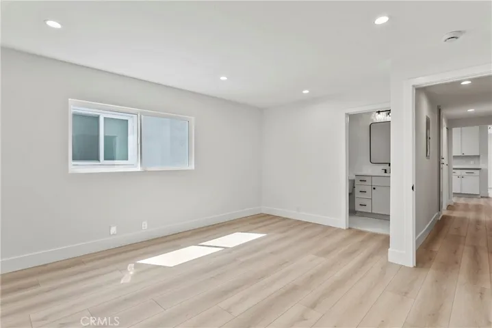 913 E Balboa Blvd, Newport Beach, California 92661