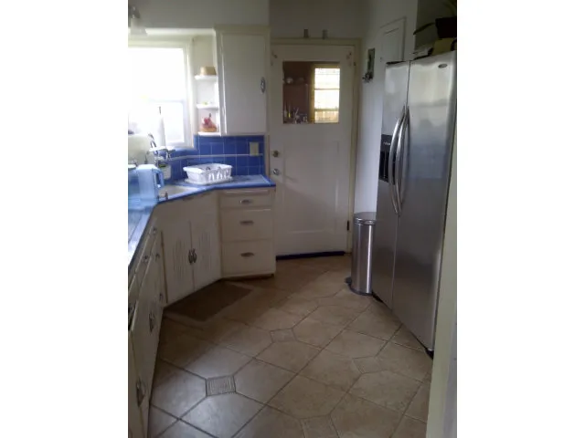 1318 Sally Street, Hollister, California 95023