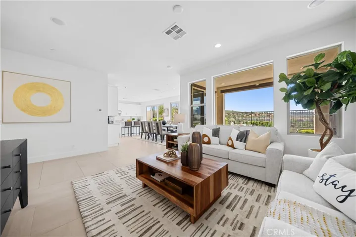 1844 Aliso Canyon Drive, Lake Forest, California 92610