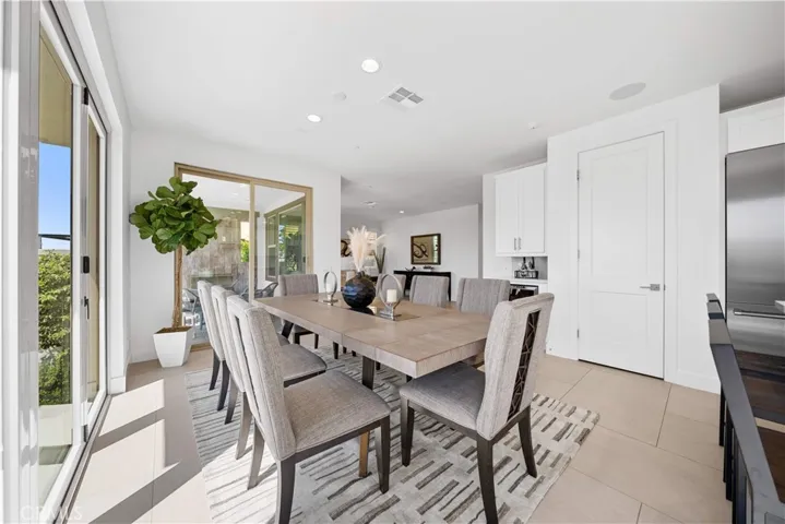 1844 Aliso Canyon Drive, Lake Forest, California 92610
