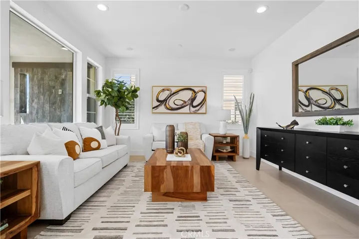 1844 Aliso Canyon Drive, Lake Forest, California 92610