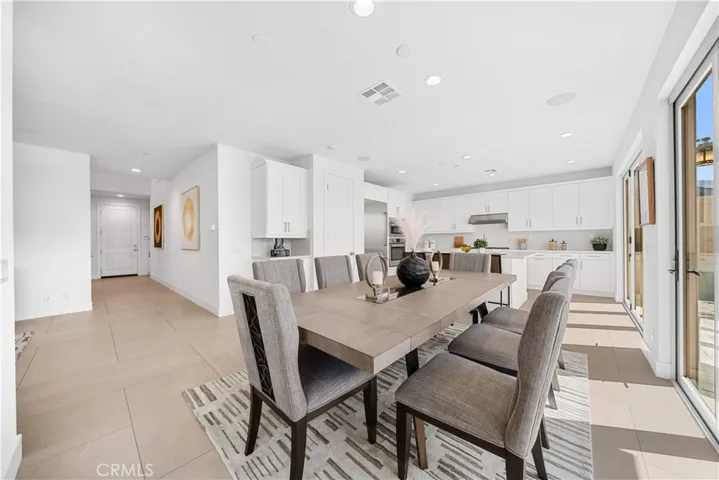 1844 Aliso Canyon Drive, Lake Forest, California 92610