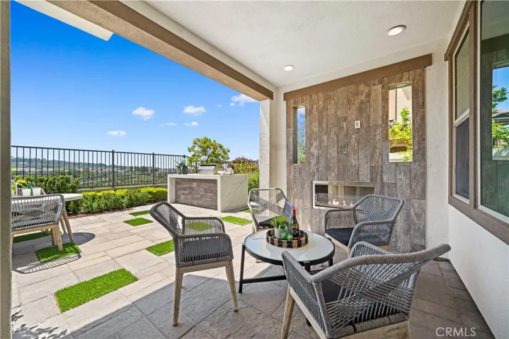 1844 Aliso Canyon Drive, Lake Forest, California 92610