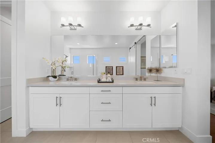 1844 Aliso Canyon Drive, Lake Forest, California 92610