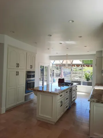 2341 Canyon View Glen, Escondido, California 92026