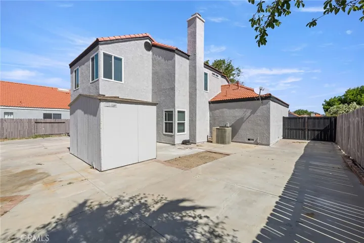 4046 Kona Court, Palmdale, California 93552