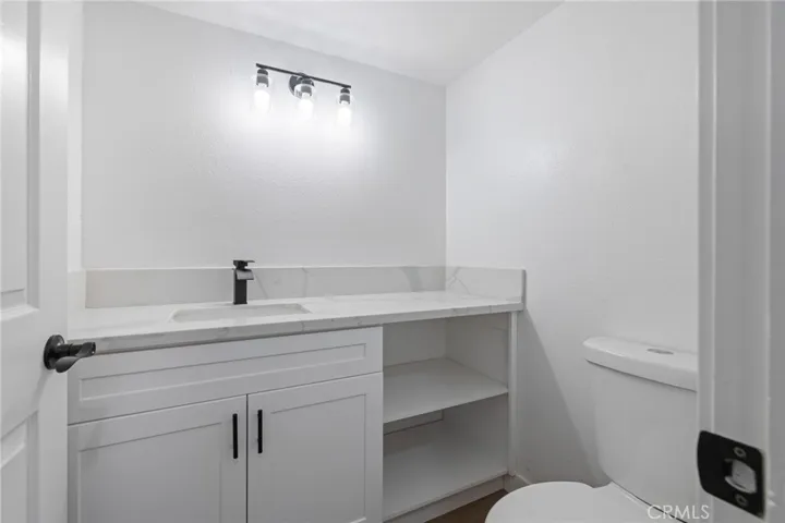 4046 Kona Court, Palmdale, California 93552