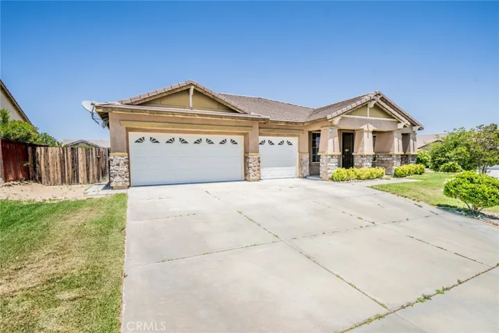 13932 Pinellia Street, Hesperia, California 92344