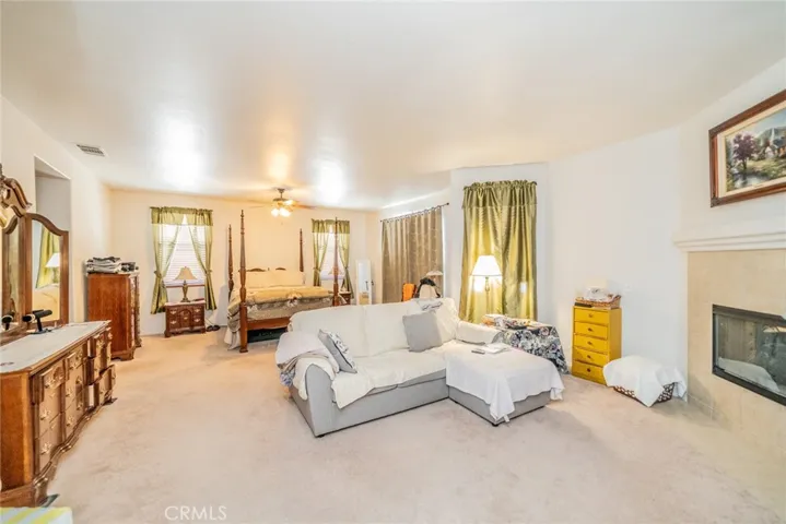 13932 Pinellia Street, Hesperia, California 92344