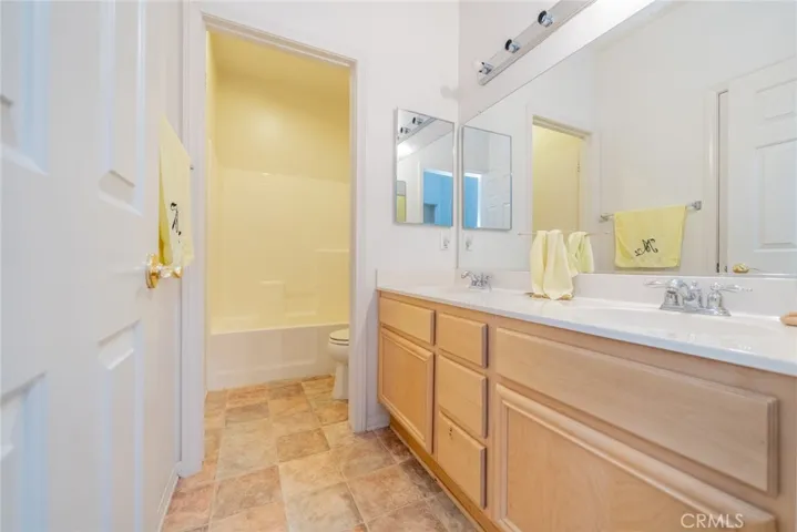 13932 Pinellia Street, Hesperia, California 92344