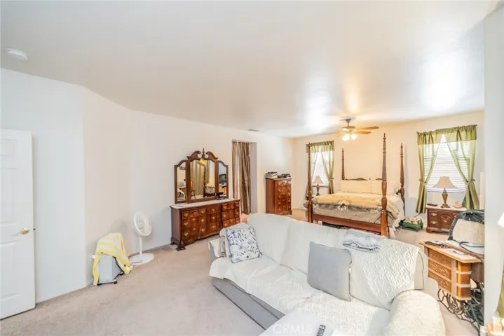 13932 Pinellia Street, Hesperia, California 92344