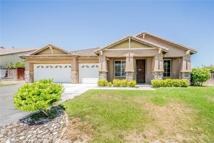 13932 Pinellia Street, Hesperia, California 92344