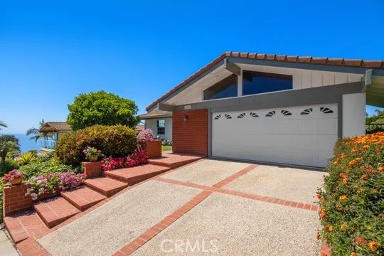 Driveway & garage