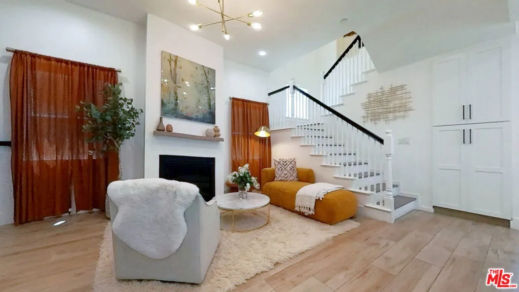 2274 Edendale Place, Los Angeles, California 90039 home-pic-4