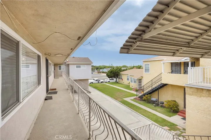 4426 N Lakewood Boulevard, Long Beach, California 90808