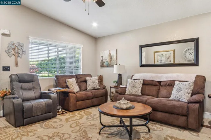 3032 Guernsey Ave, Stockton, California 95205