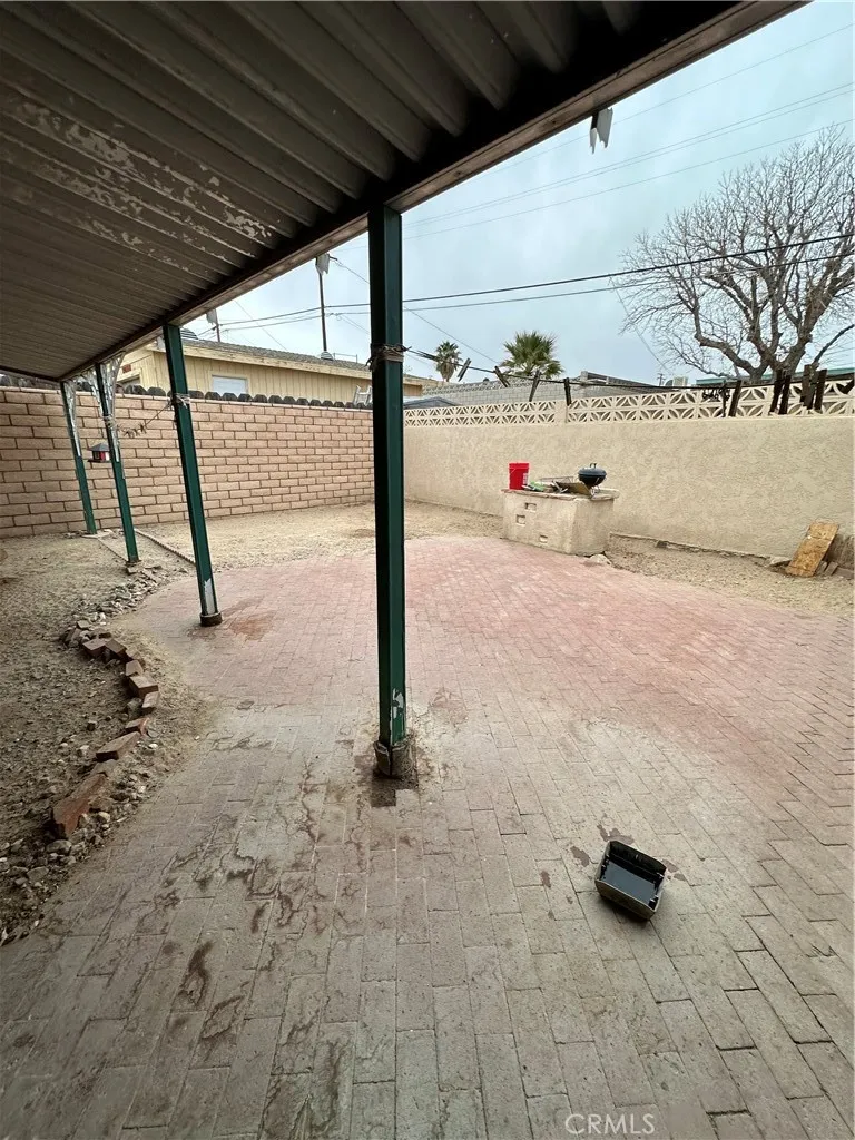 824 S 2nd Avenue, Barstow, California 92311 home-pic-3