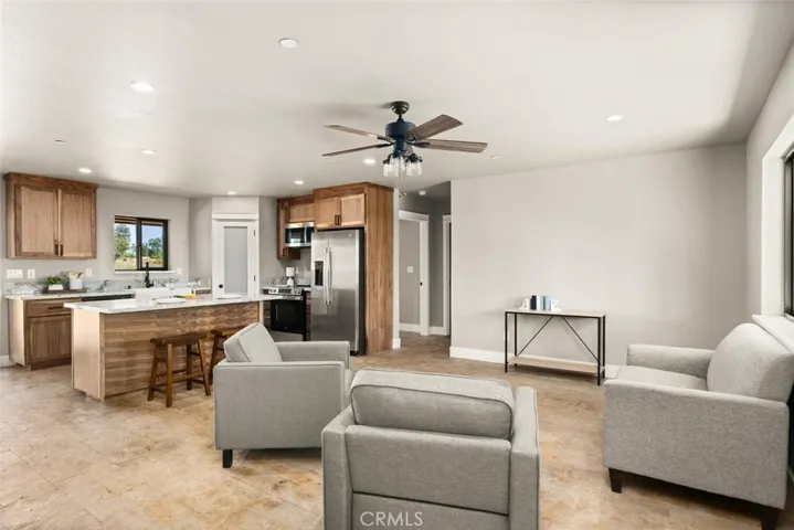 5676 Paradise Avenue, Paradise, California 95969