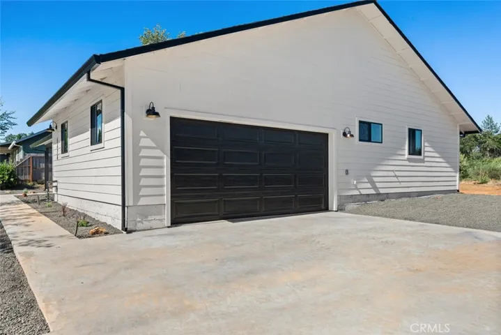 5676 Paradise Avenue, Paradise, California 95969