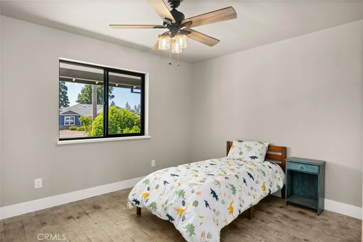 5676 Paradise Avenue, Paradise, California 95969