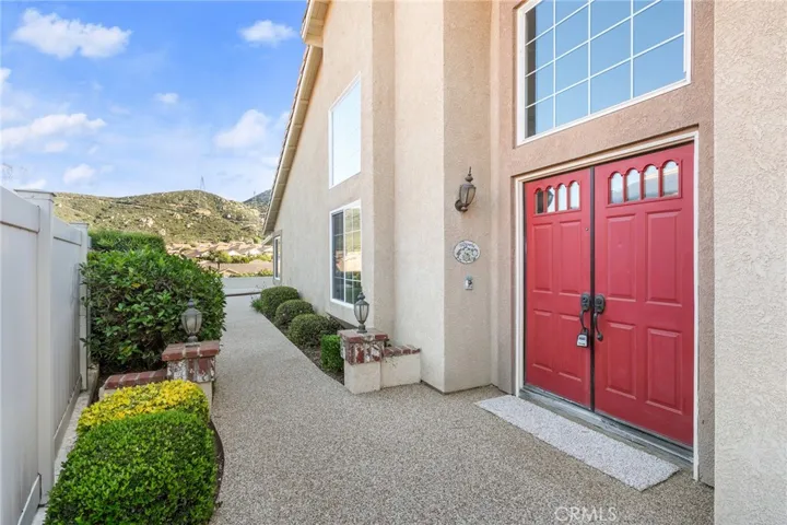 4952 Copper Creek Drive, Banning, California 92220