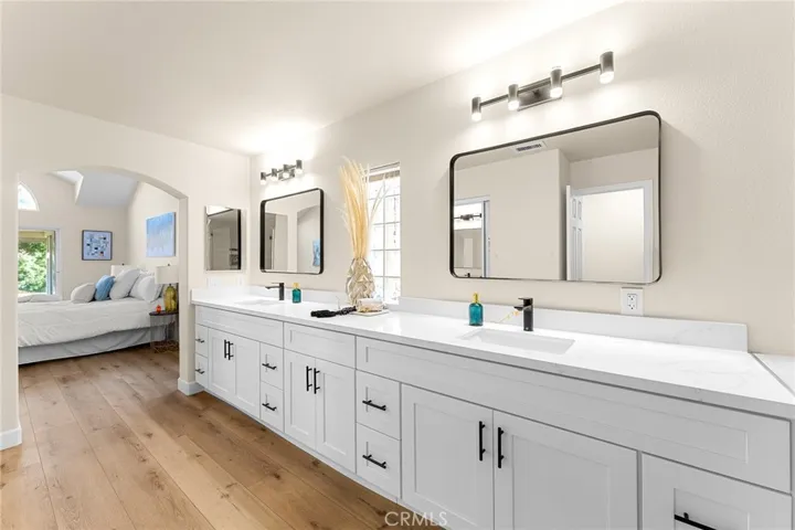 downstairs primary bathroom