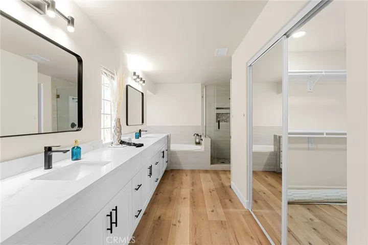 downstairs primary bath