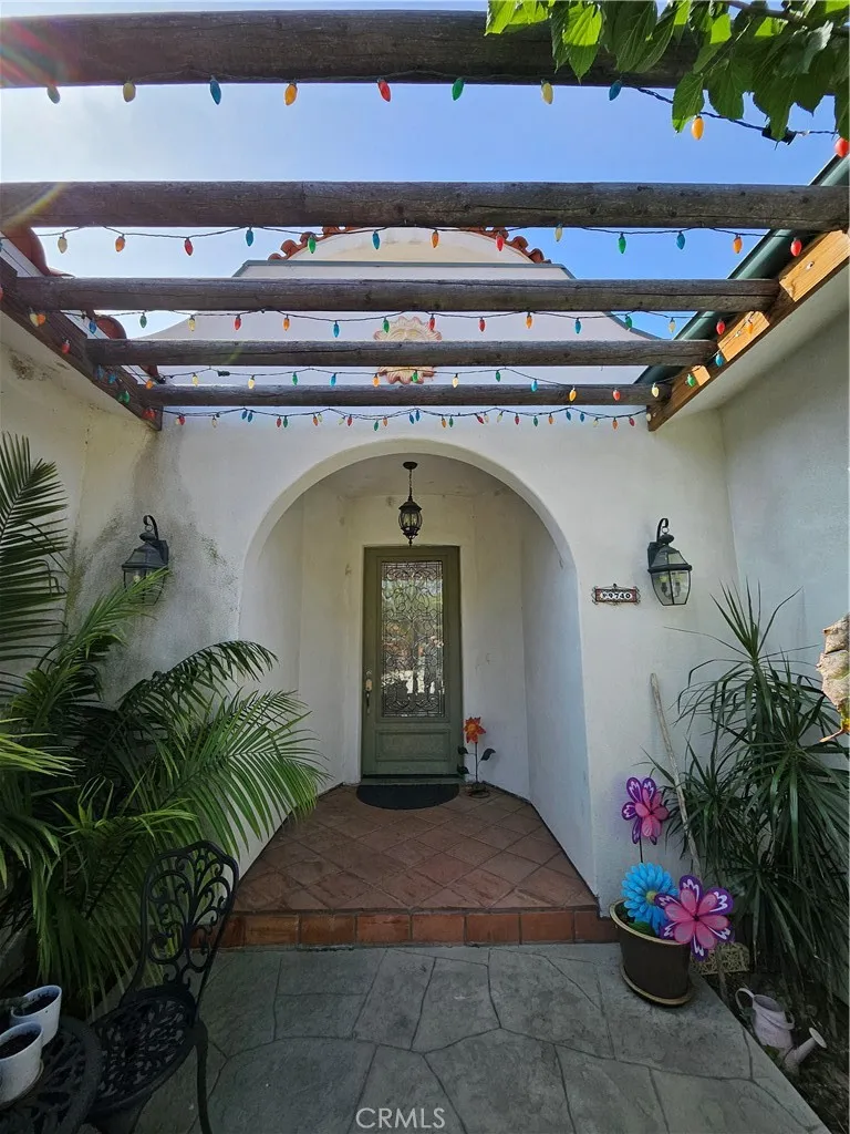 9740 La Canada Way, Shadow Hills, California 91040 home-pic-3